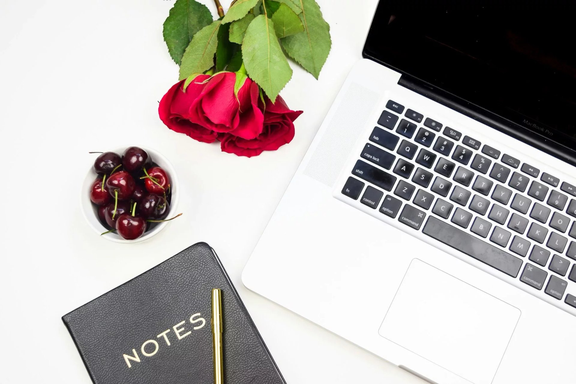 An Old Habit in a New Form: Introducing Aaryan Notes